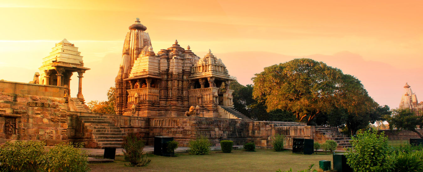 Explore Khajuraho Temples With Your Family